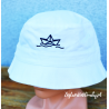 Biały kapelusz uniwersalny - haft BOAT :-)
